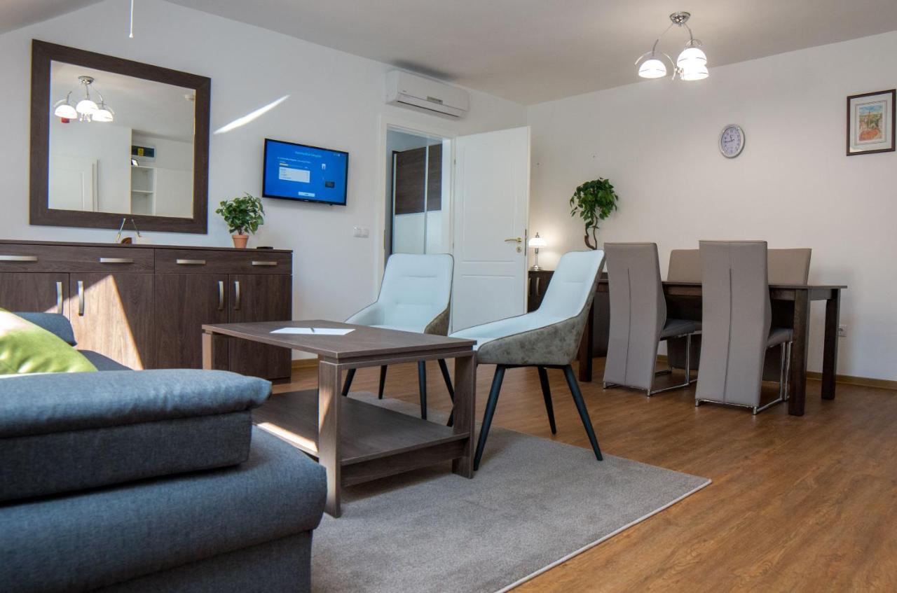 Mecset Apartman Eger Exterior foto