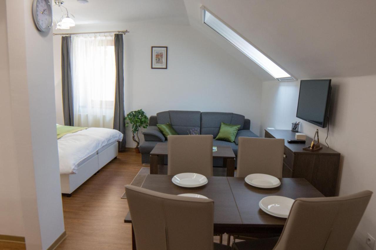 Mecset Apartman Eger Exterior foto