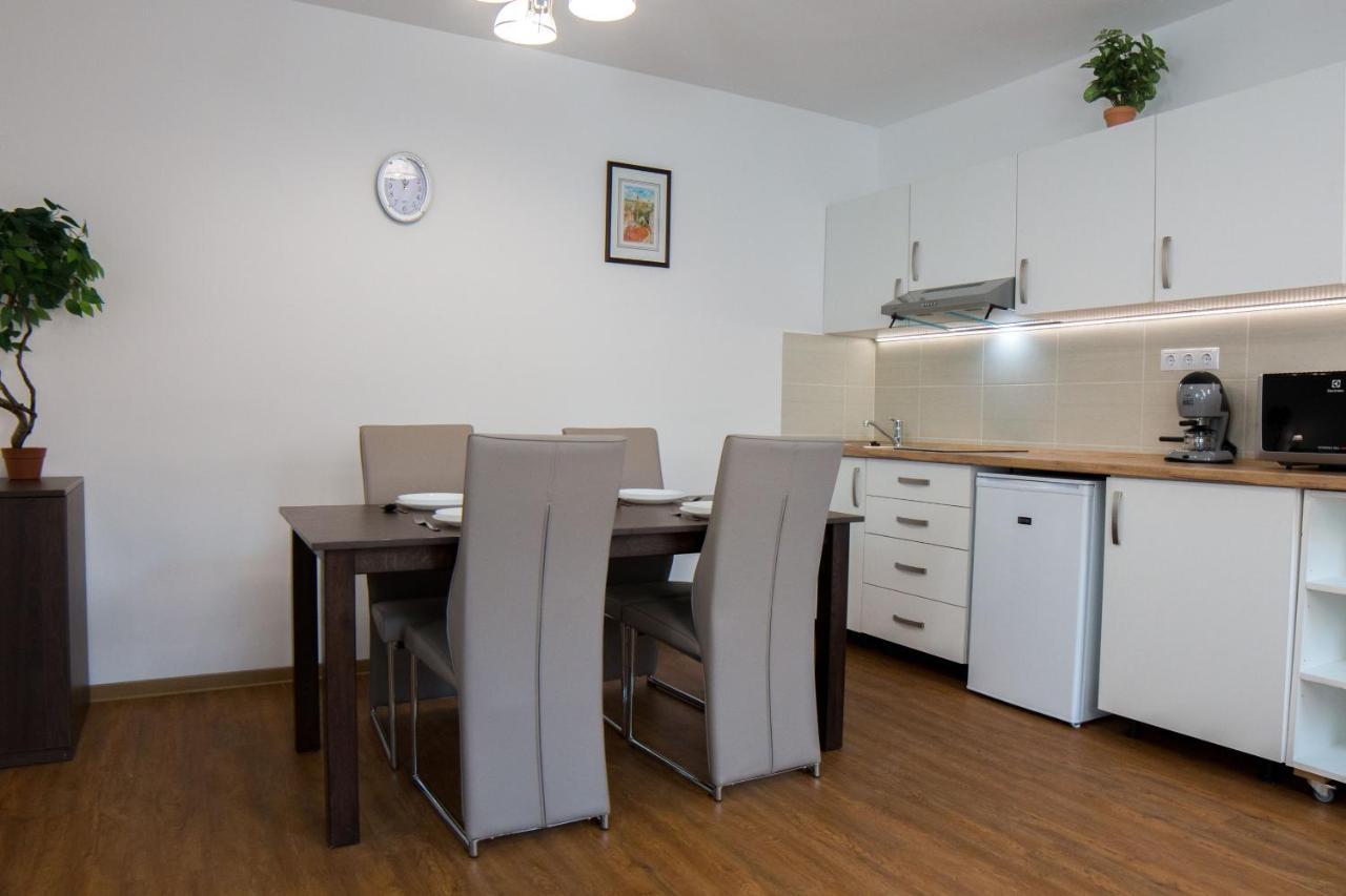Mecset Apartman Eger Exterior foto