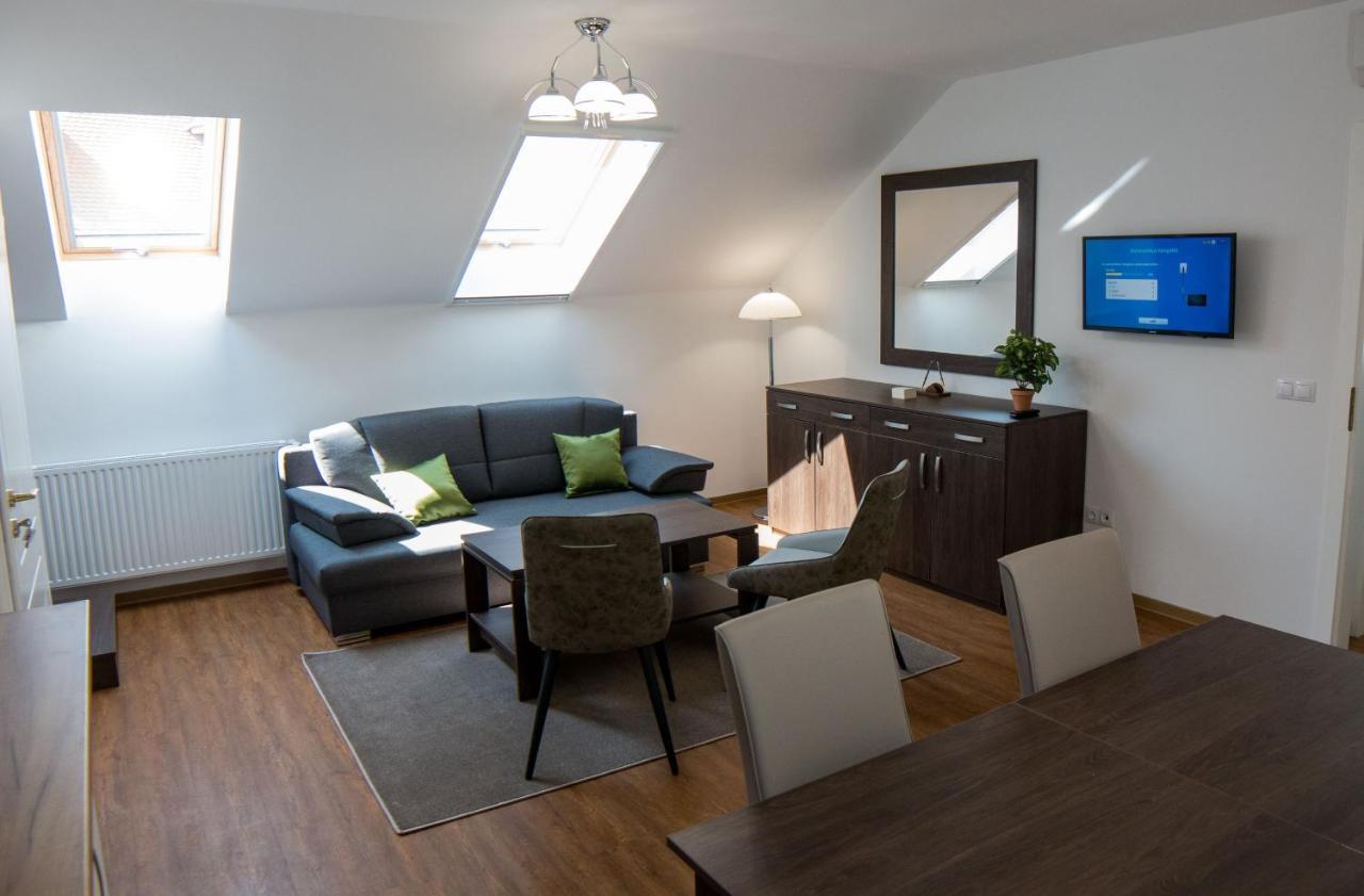 Mecset Apartman Eger Exterior foto
