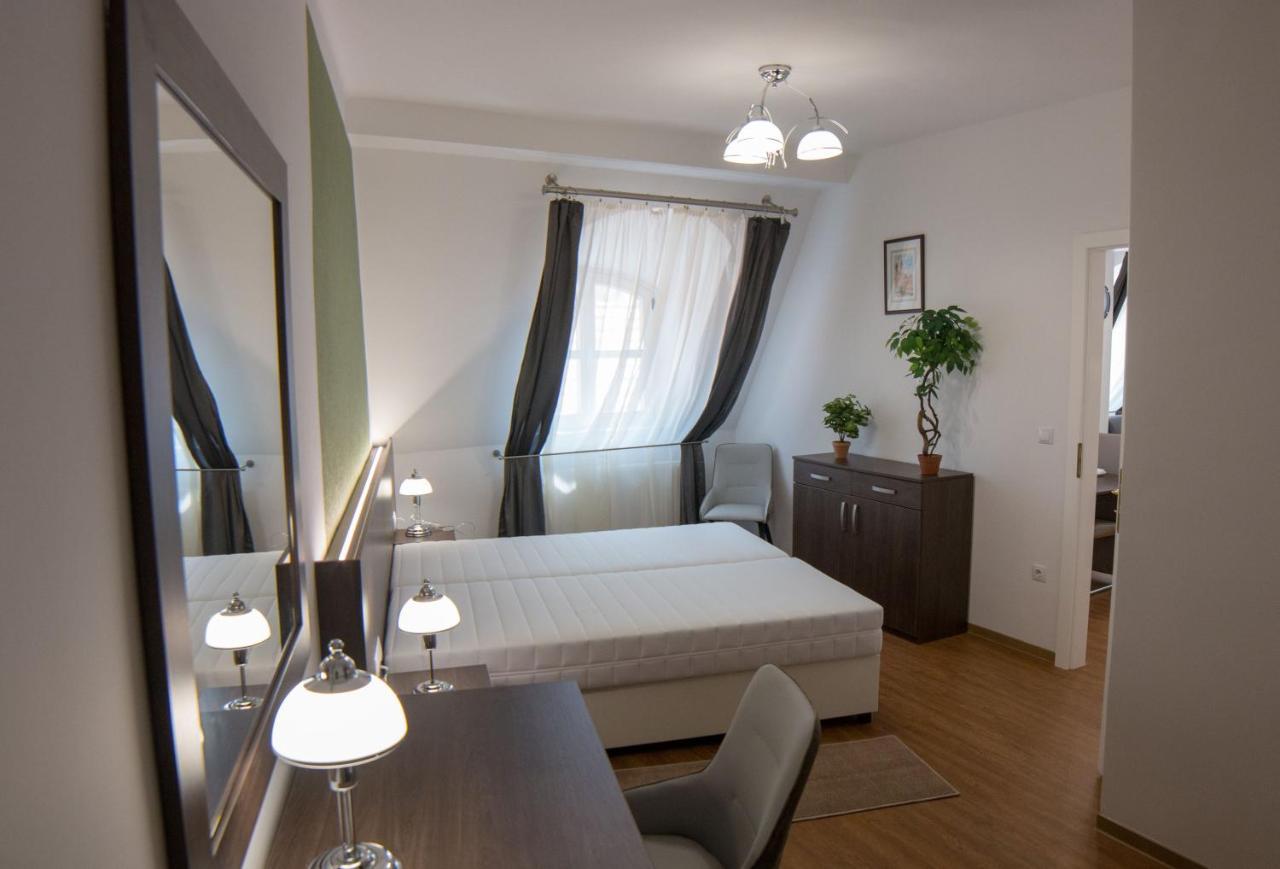 Mecset Apartman Eger Exterior foto